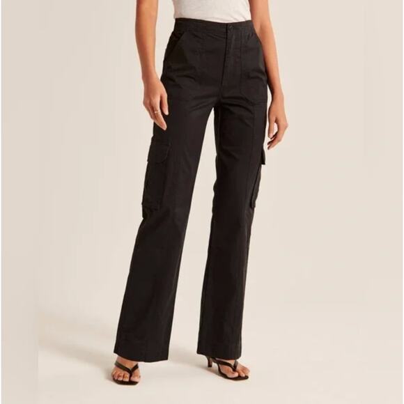 Abercrombie & Fitch Black Relaxed Utility Cargo Pants (Size 28) - Picture 1 of 4